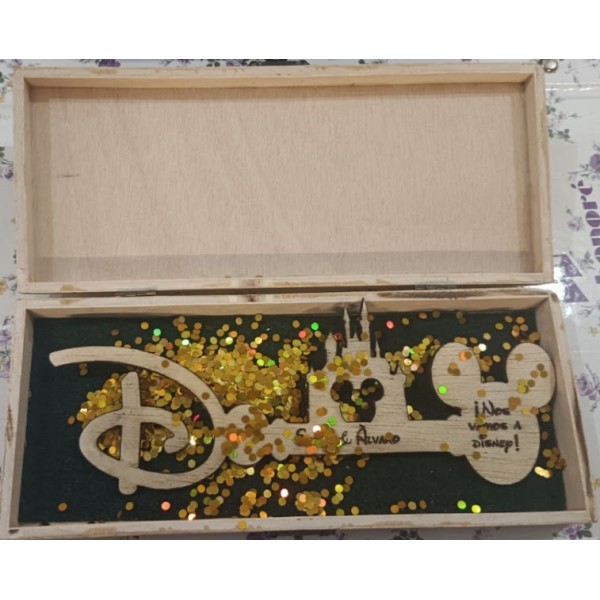 caja mágica  con llave viajera